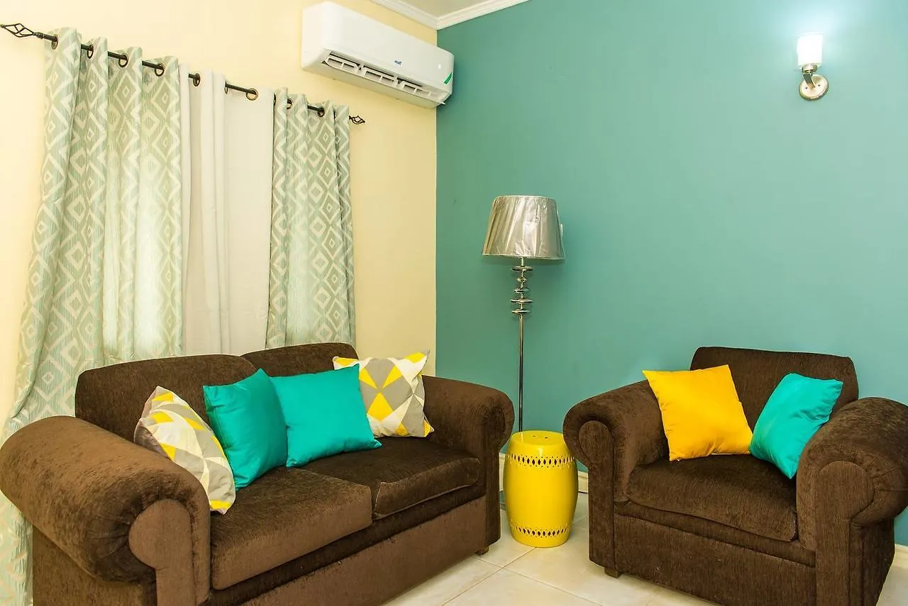Enfield Us Embassy Luxury Apartment 24/7 Security